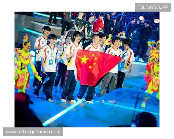 《电竞赛事激战正酣全球顶尖战队角逐冠军荣耀》